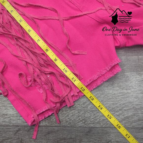 Altar'd State Frill Edge Denim Shorts Size M - Picture 6 of 7